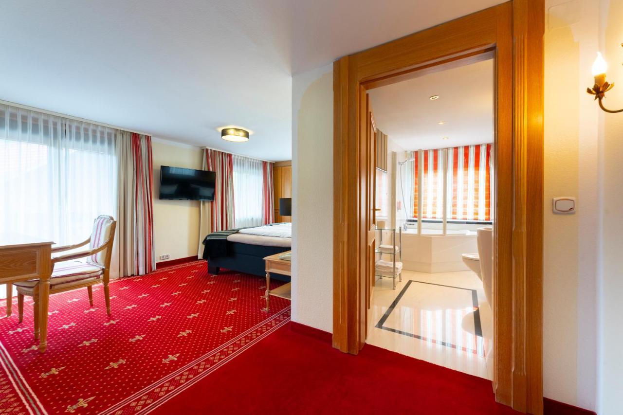 אוברשטאופן Alpin & Wellness Resort Hotel Ludwig Royal מראה חיצוני תמונה
