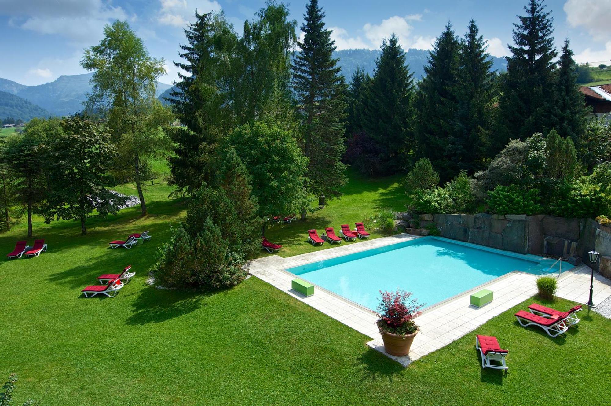 אוברשטאופן Alpin & Wellness Resort Hotel Ludwig Royal מראה חיצוני תמונה