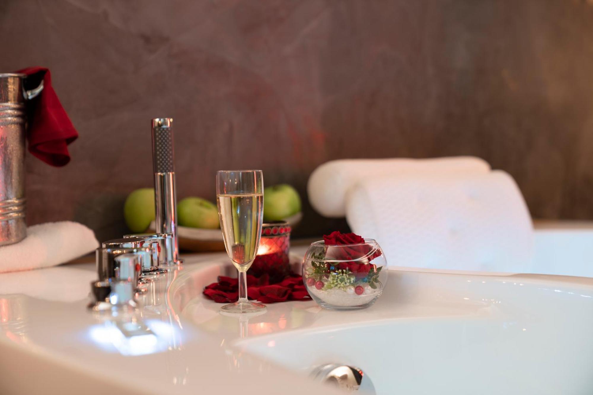 אוברשטאופן Alpin & Wellness Resort Hotel Ludwig Royal מראה חיצוני תמונה